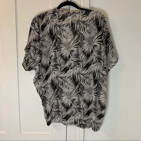 Tropical Tunic - Picture 3 of 5